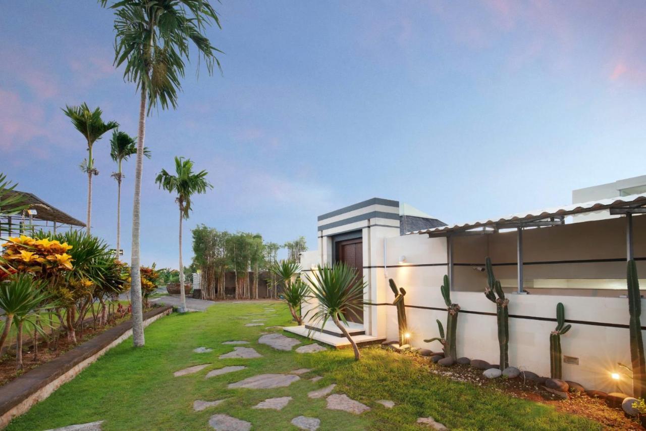 Nara Villa Canggu By Ini Vie Hospitality Extérieur photo