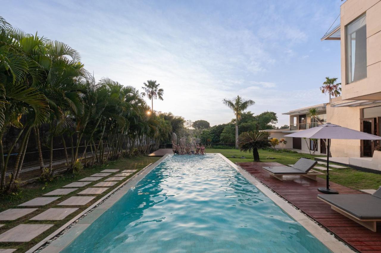 Nara Villa Canggu By Ini Vie Hospitality Extérieur photo